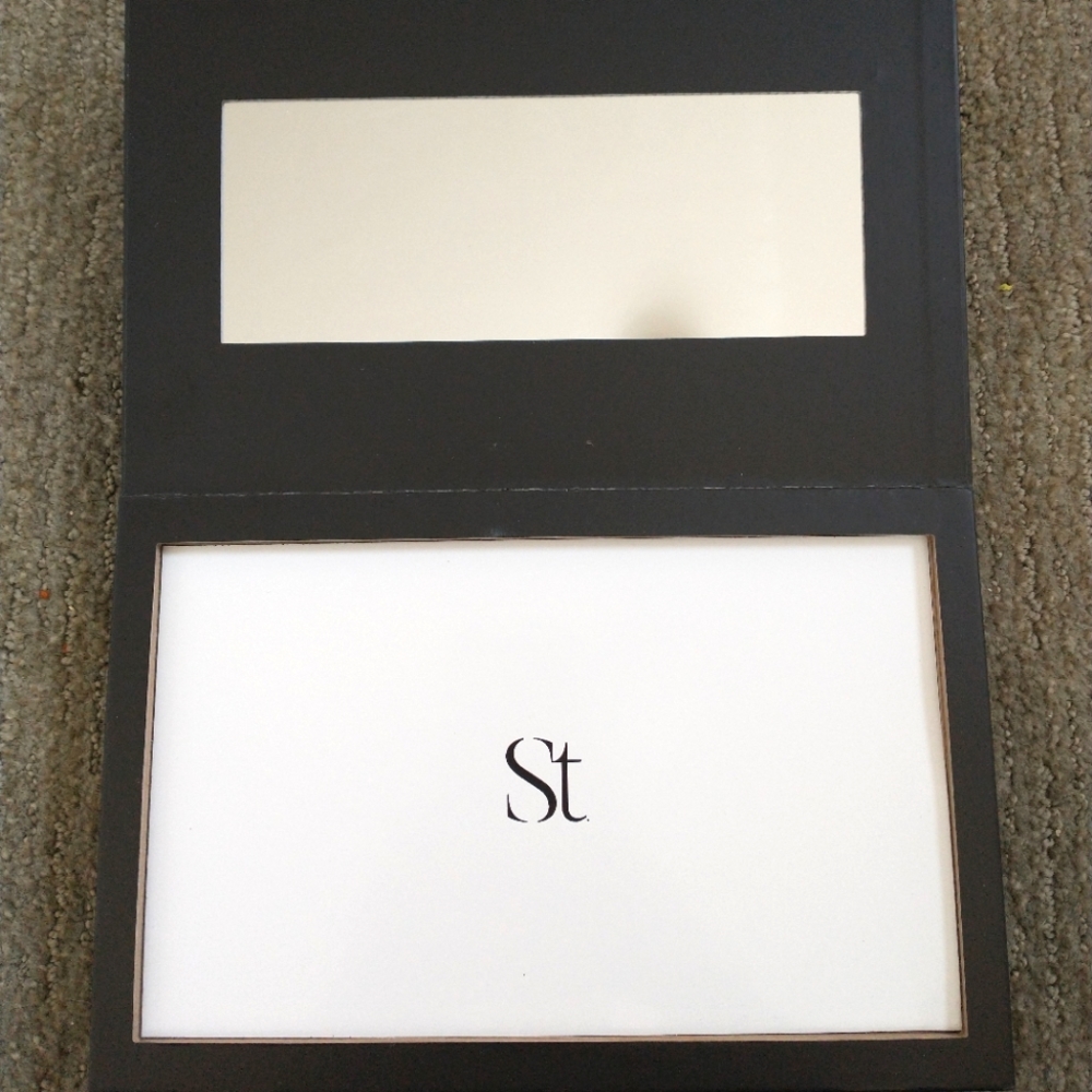 Maskcara/Seint Onyx Triple Decker (60-tin) Artist Pro Palette
